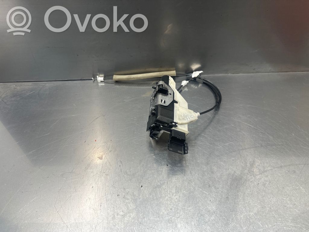 Peugeot Partner Etuoven lukko 