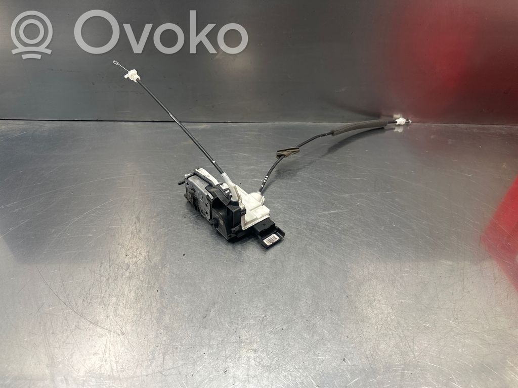 Citroen C3 Front door lock 