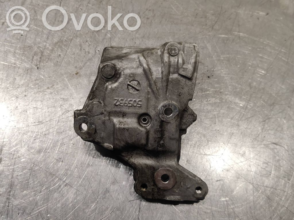 Mini One - Cooper Clubman R55 Engine mounting bracket 