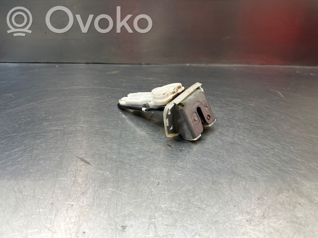 Suzuki Swift I Tailgate/trunk/boot lock/catch/latch 