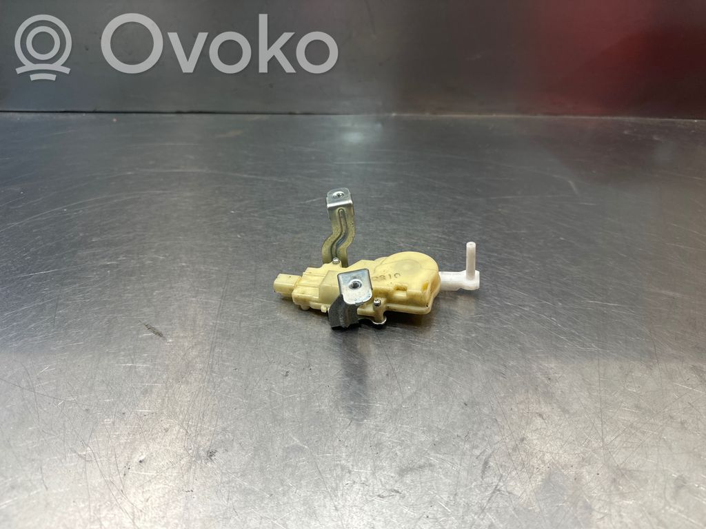 Toyota Yaris Czujnik uderzenia Airbag 