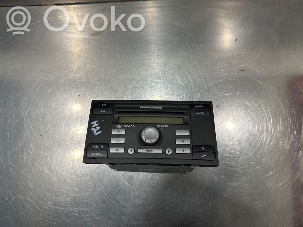 Ford Transit Panel / Radioodtwarzacz CD/DVD/GPS 