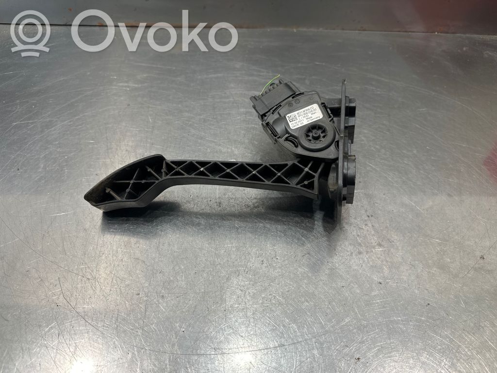 Accelerator throttle pedal   6C119F836CD,6PV00923820,C95YE03