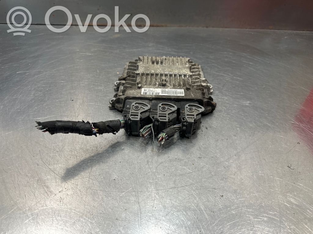 Peugeot Expert Engine control unit/module 