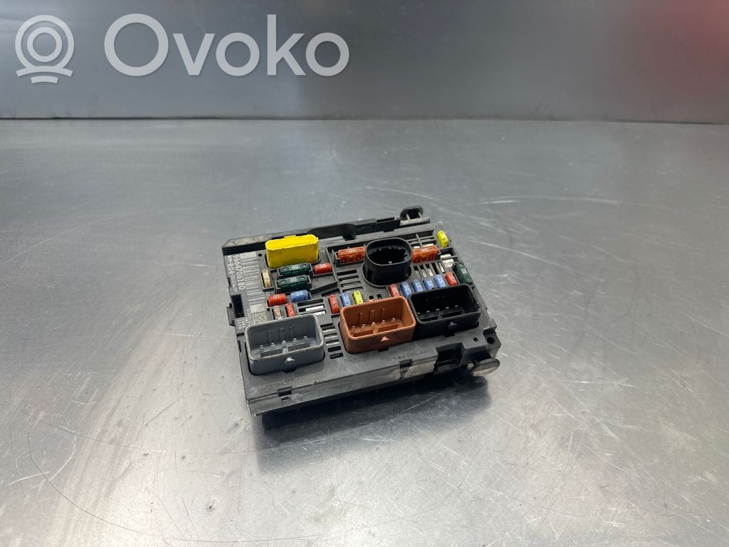 Módulo de fusible   9664706180