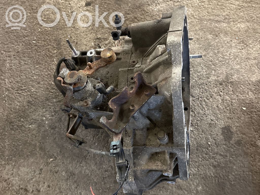 Suzuki SX4 Manualna 5-biegowa skrzynia biegów 