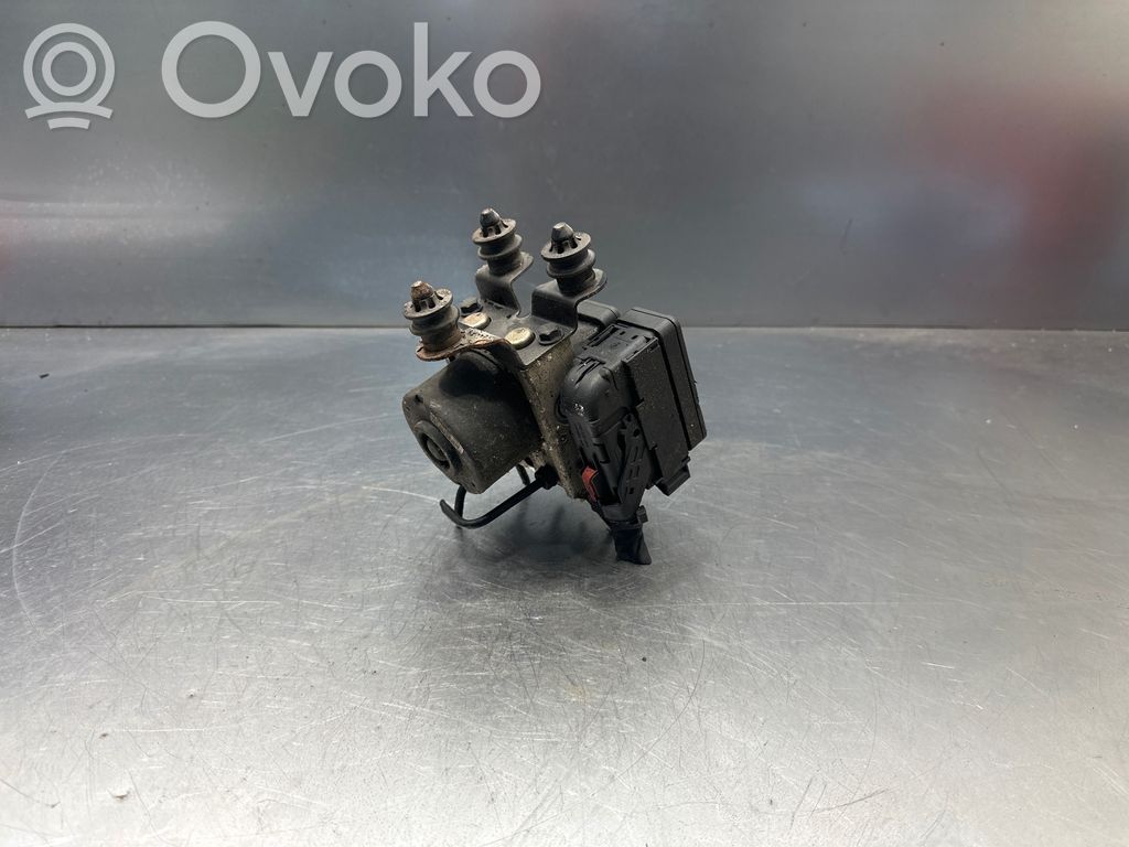 Volkswagen Golf V Bomba de ABS 