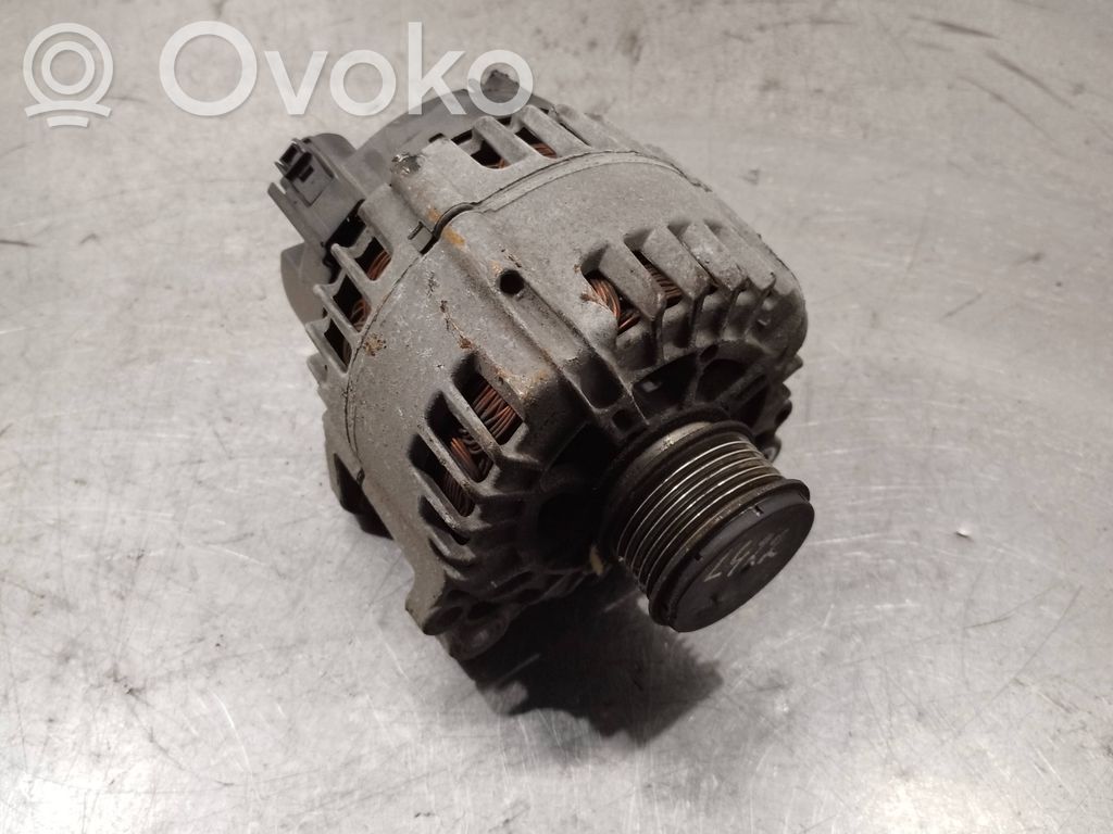 Volkswagen Polo V 6R Alternador 