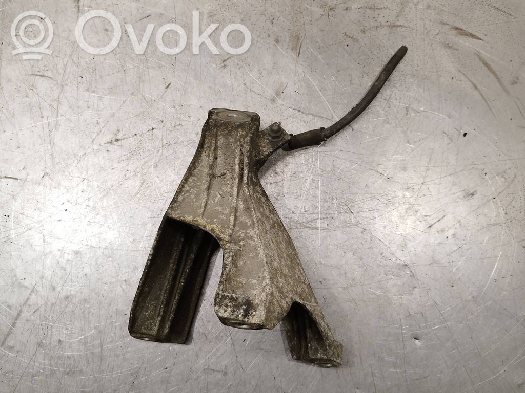 Audi A6 S6 C6 4F Engine mounting bracket 