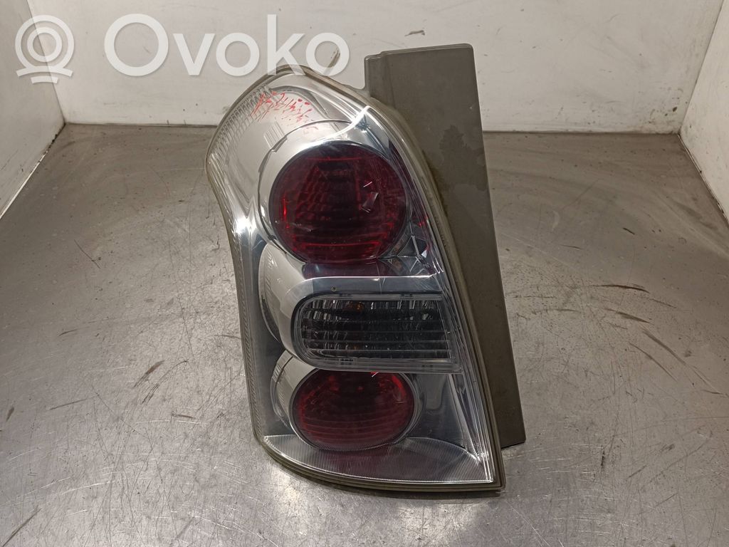 Toyota Corolla Verso AR10 Rear/tail lights 