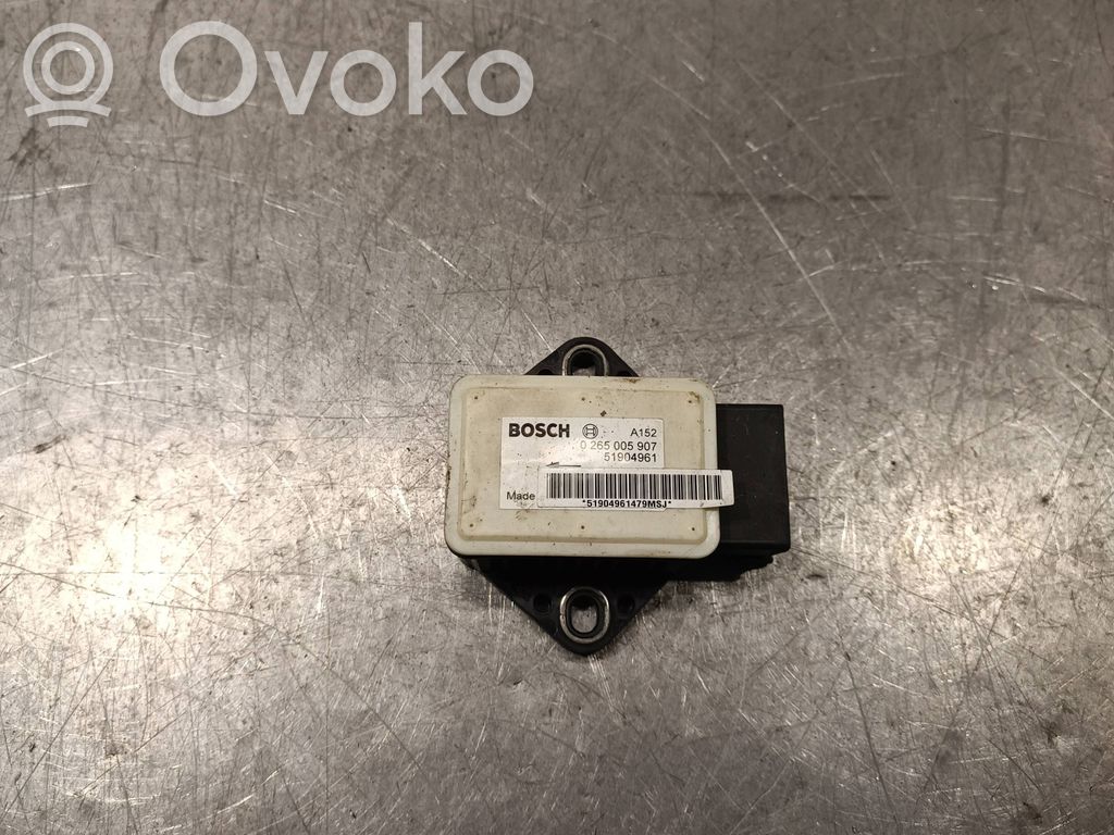 Ford Ka Vakaajan pitkittäiskiihtyvyystunnistin (ESP) 