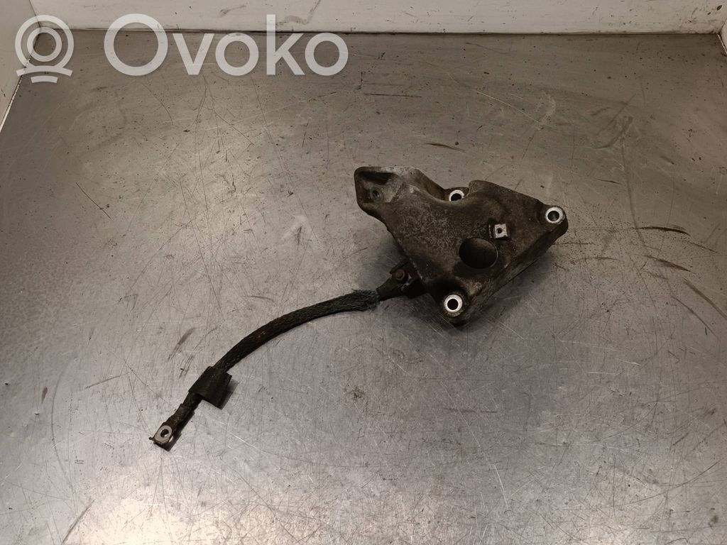 BMW X1 E84 Engine mounting bracket 