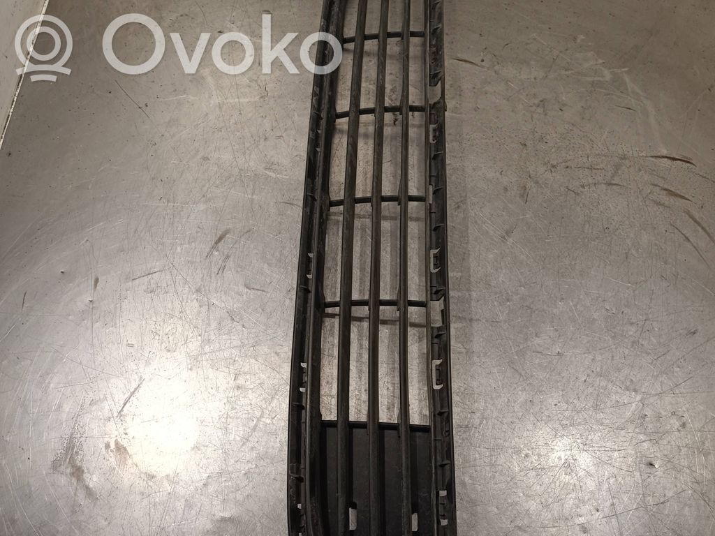 Citroen Berlingo Rejilla inferior del parachoques delantero 