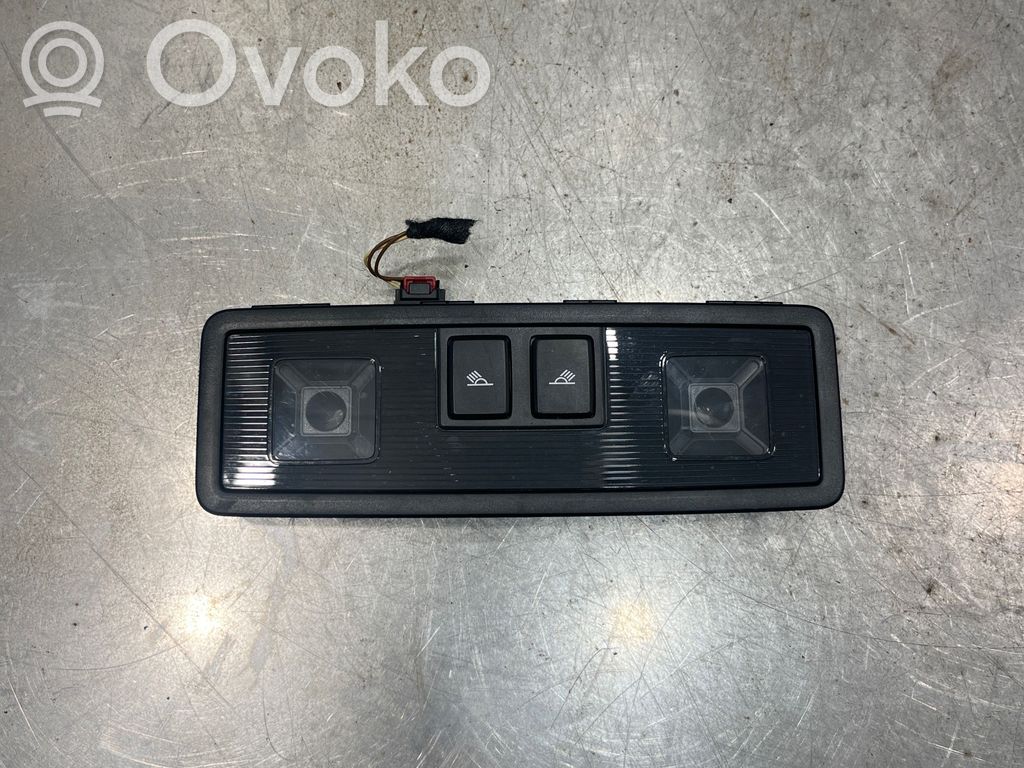 Volkswagen PASSAT B8 Rear seat light 