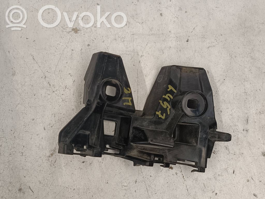 Volkswagen PASSAT B8 Staffa di rinforzo montaggio del paraurti posteriore 