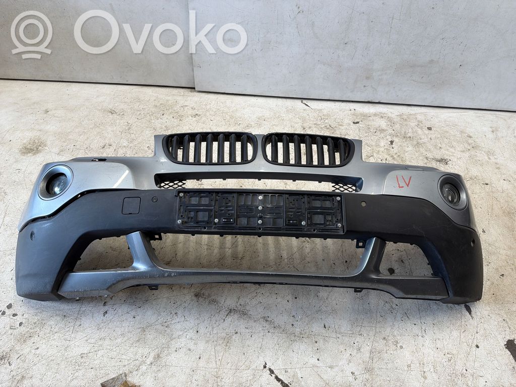 BMW X3 E83 Передний бампер 