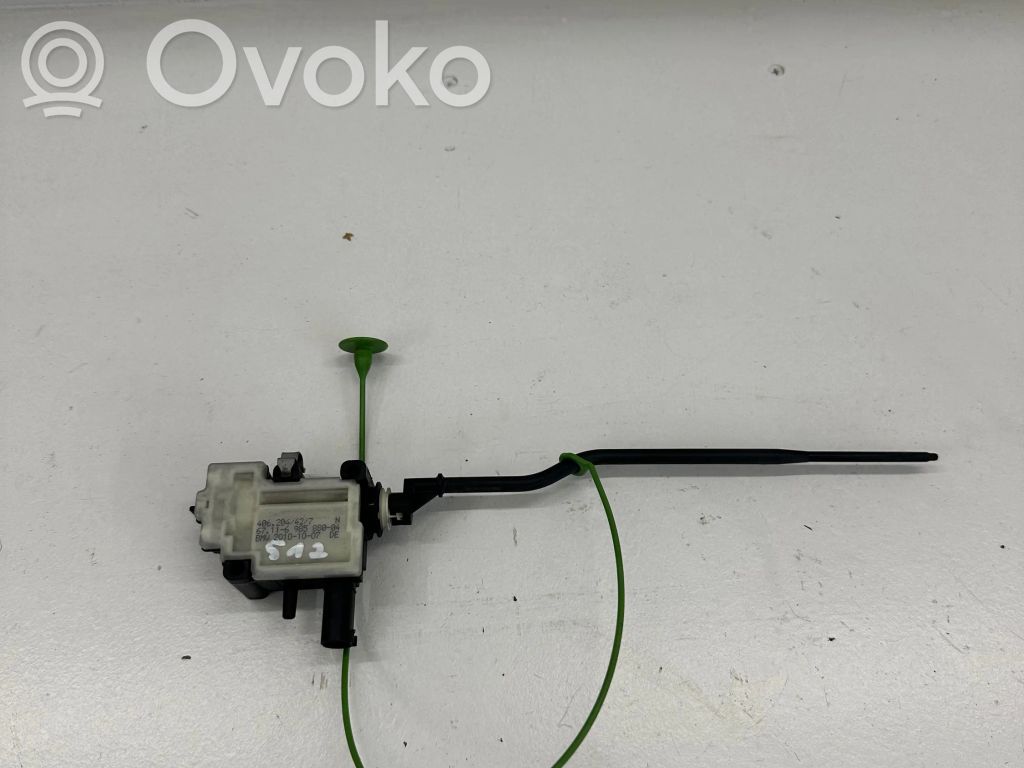 BMW 3 E90 E91 Fuel tank cap lock 