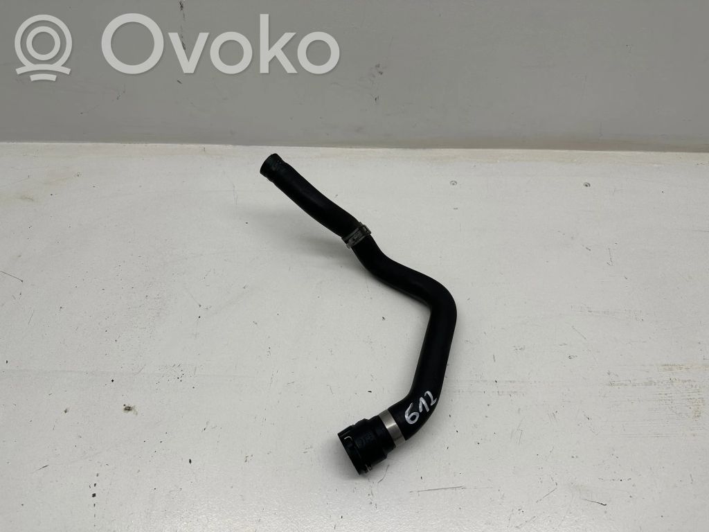 BMW 3 E90 E91 Engine coolant pipe/hose 