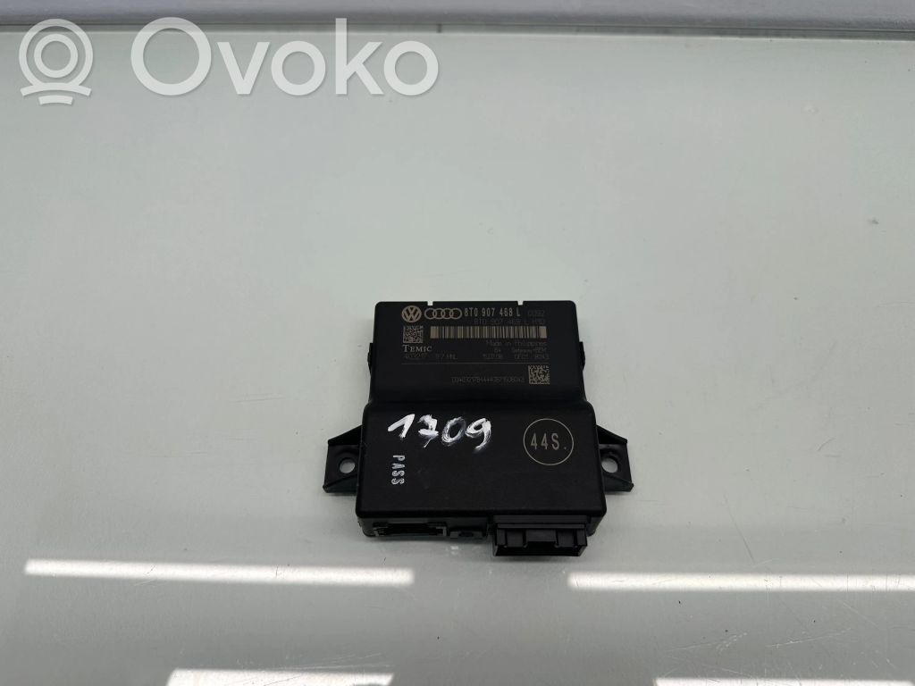 Audi A4 S4 B8 8K Gateway control module 