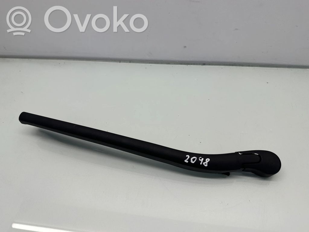 Rear wiper blade   2098