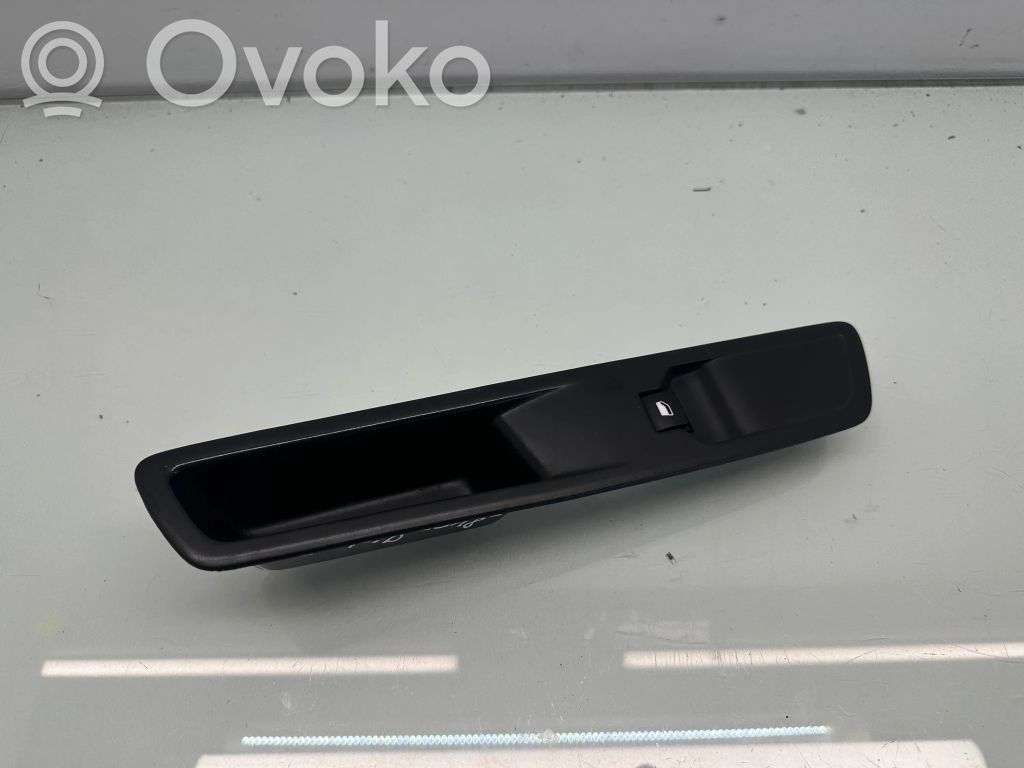 Toyota Proace Electric window control switch 