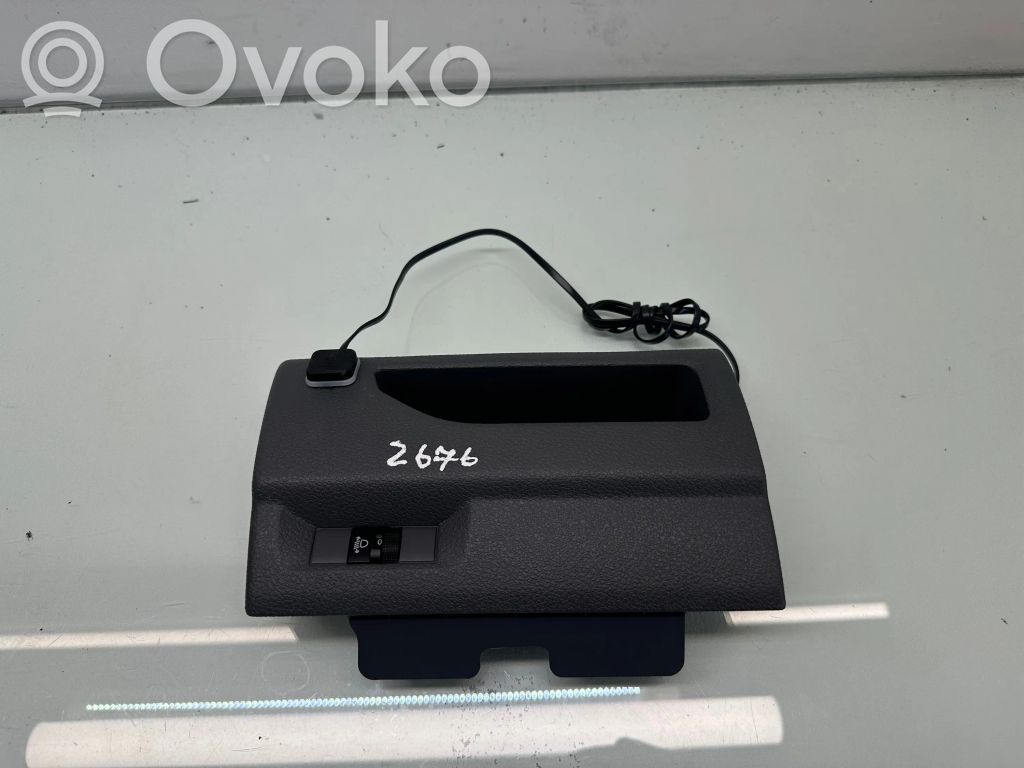 Toyota Proace Dashboard storage box/compartment 