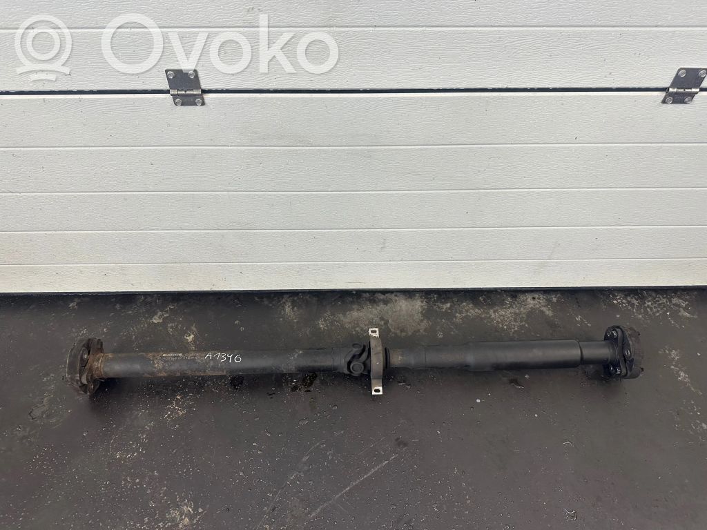 BMW 3 E90 E91 Kardanas komplekte 