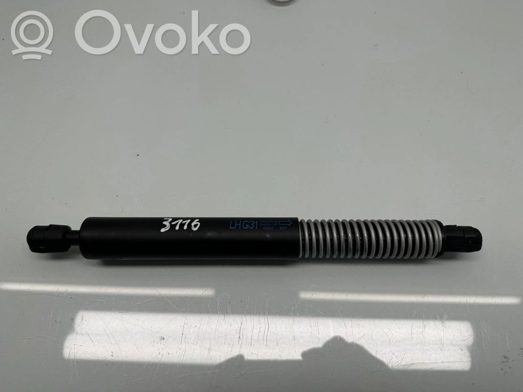 BMW 5 G30 G31 G38 Amortyzator klapy tylnej bagażnika 