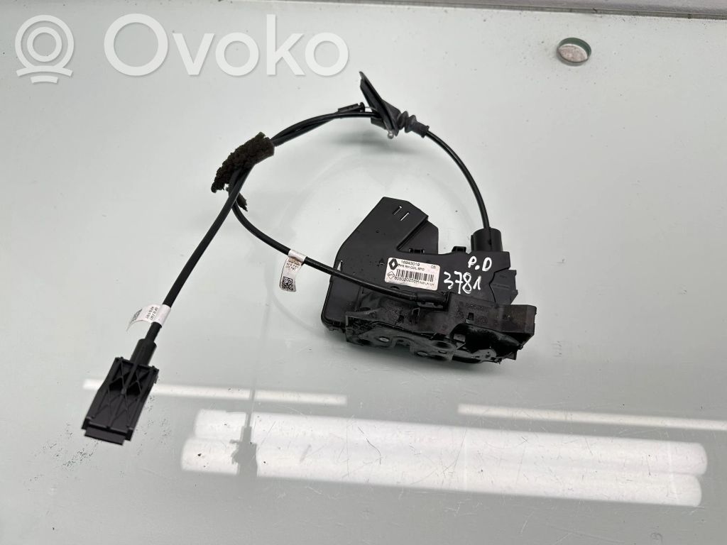 Renault Megane IV Front door lock 
