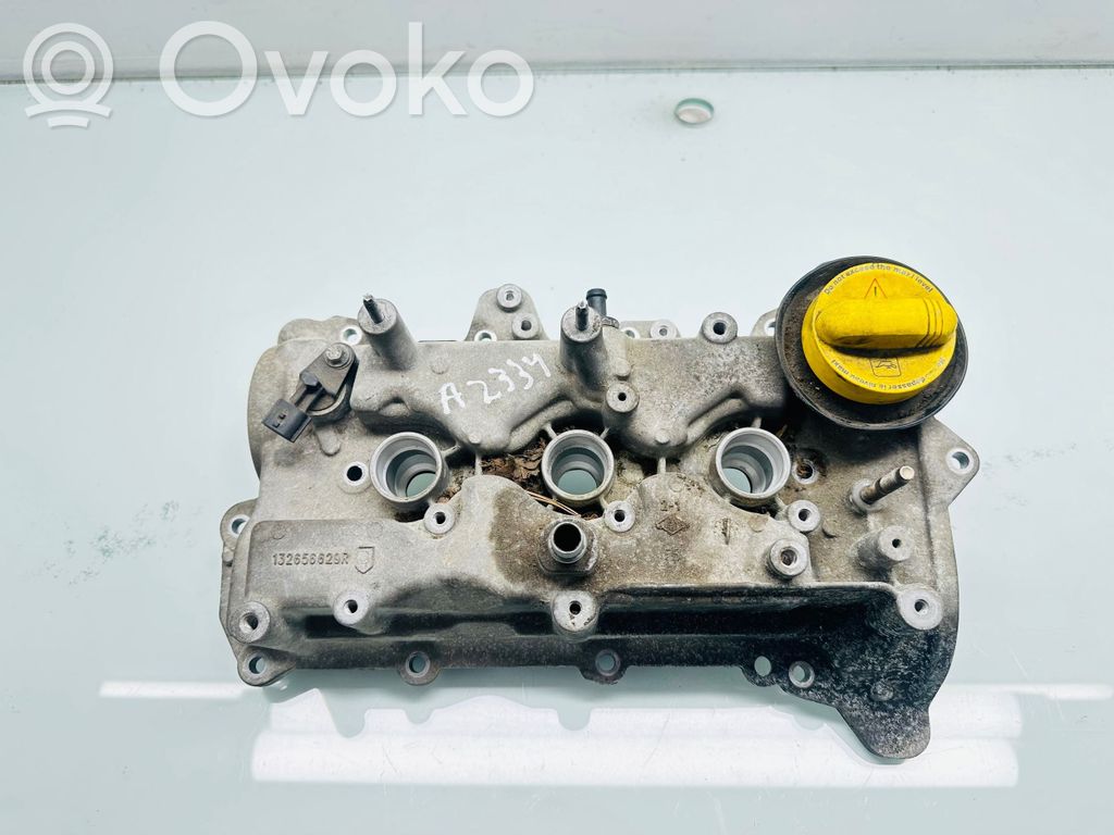 Renault Clio IV Rocker cam cover 