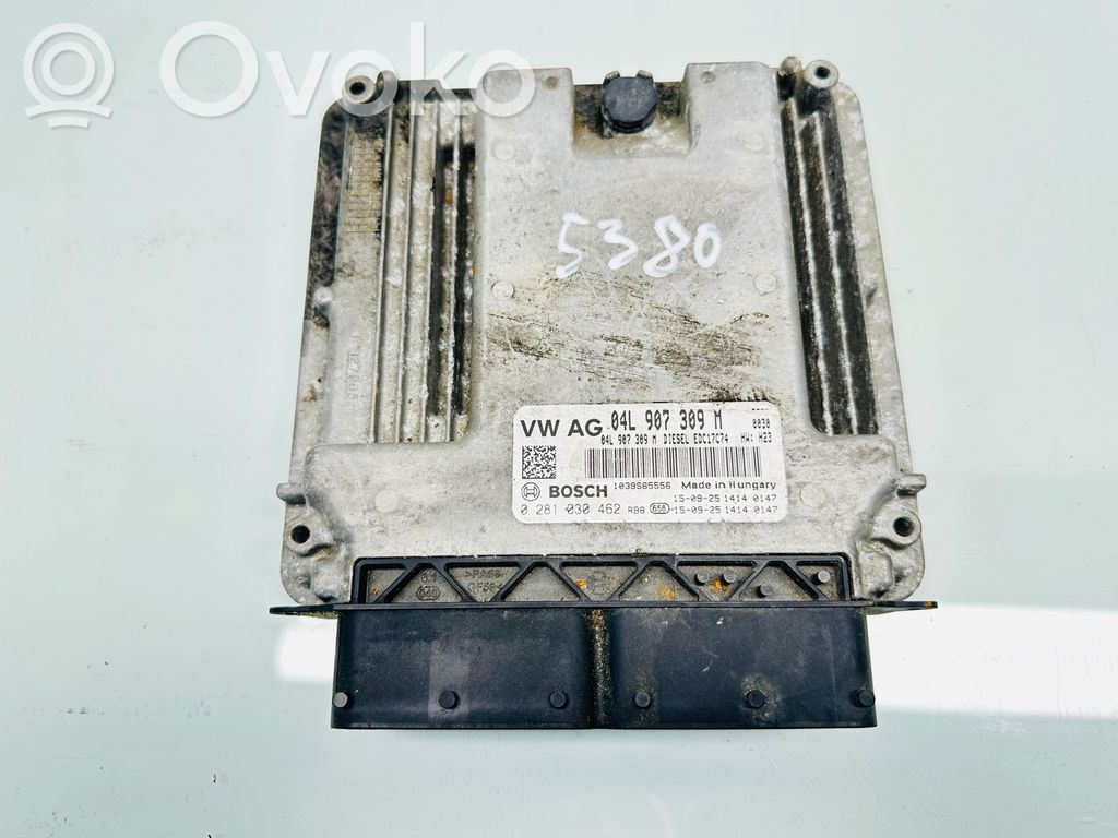 Volkswagen PASSAT B8 Engine control unit/module 