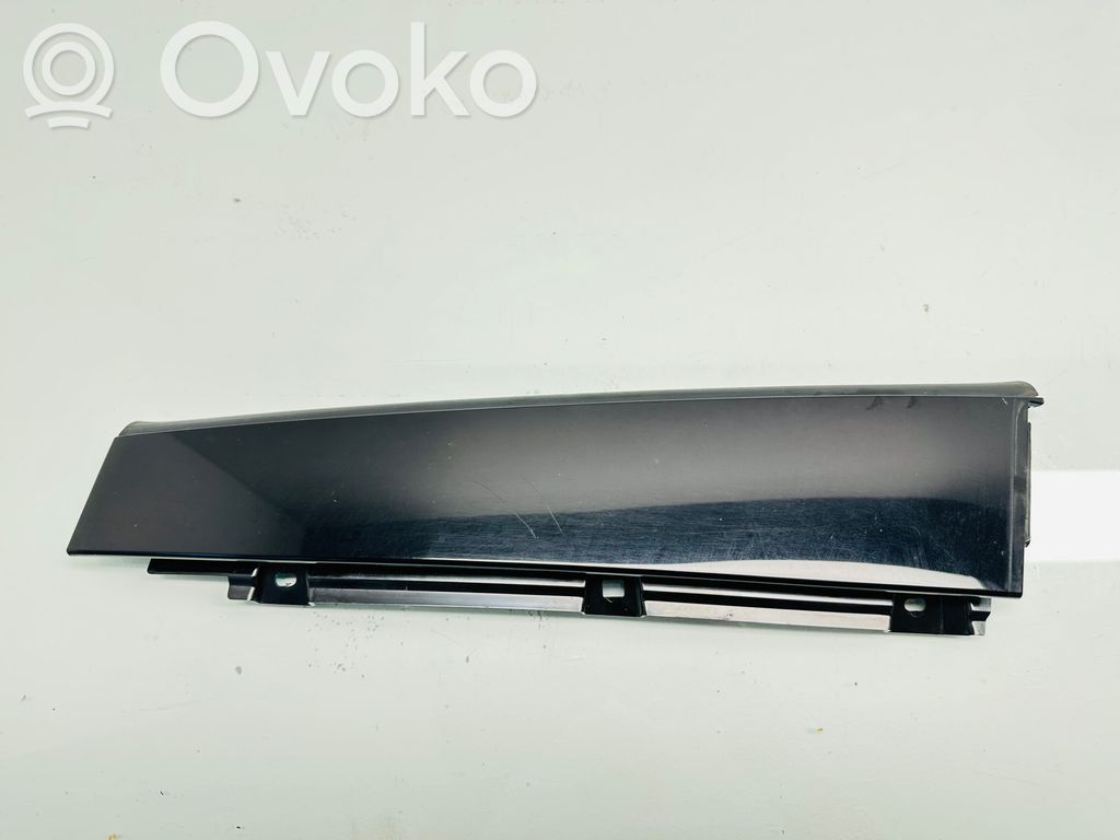 Volvo S90, V90 Listwa / Uszczelka szyby drzwi tylnych 