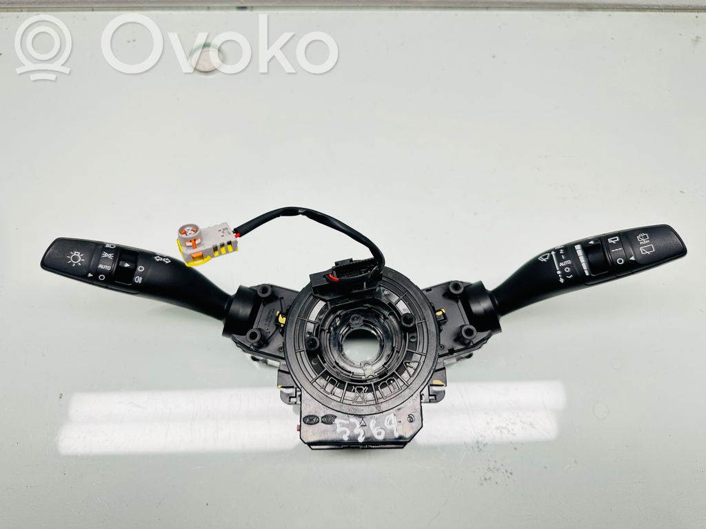 KIA Optima Wiper turn signal indicator stalk/switch 