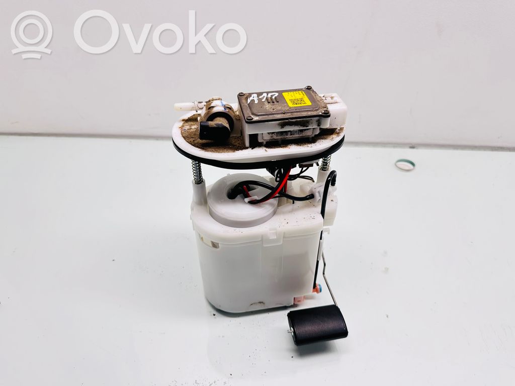 Bomba interna de combustible   31110E6800,083003520