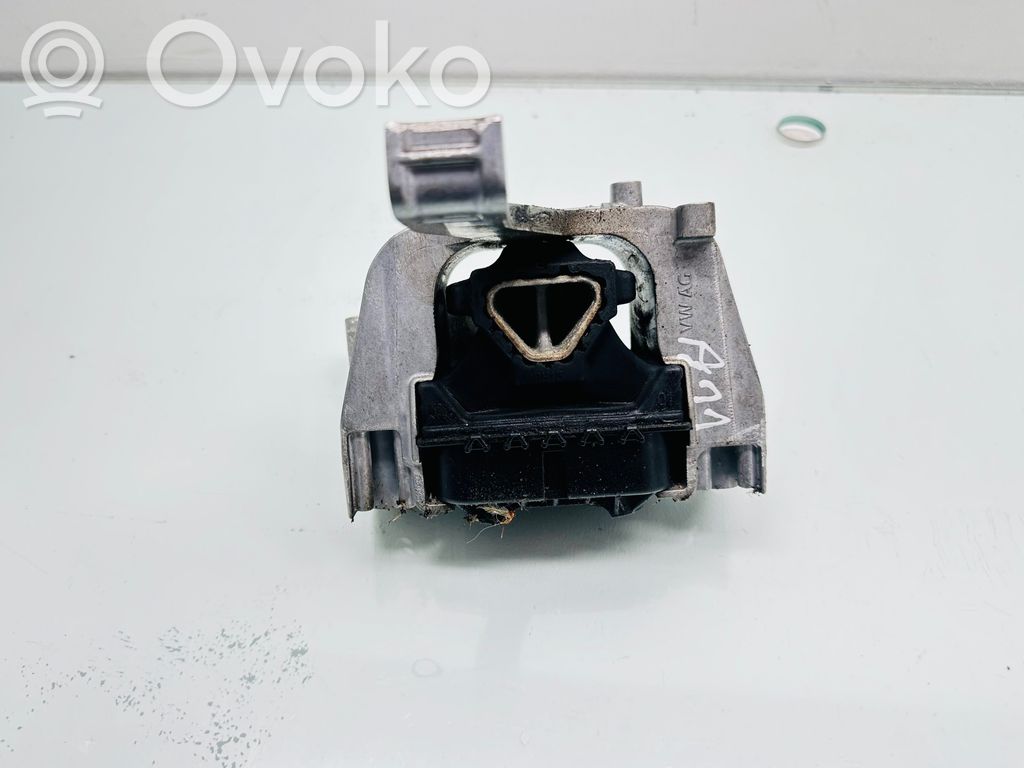Seat Ibiza V (KJ) Engine mount bracket 