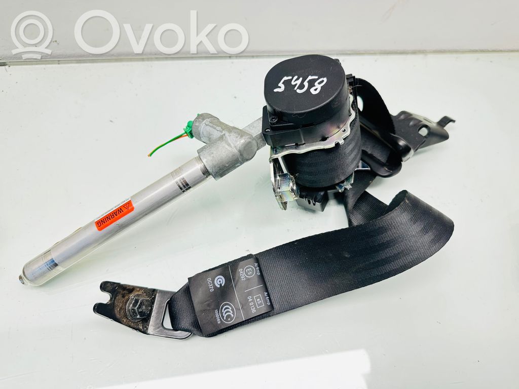 Volvo V70 Cinturón trasero 