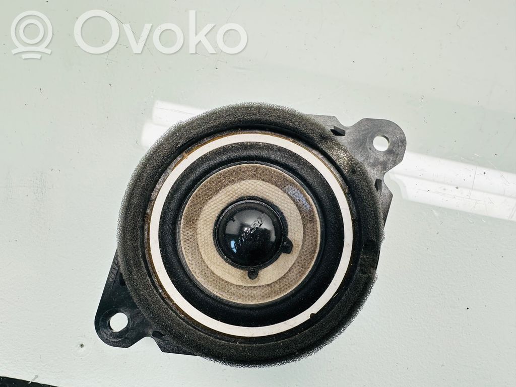Mazda CX-5 Panel speaker 