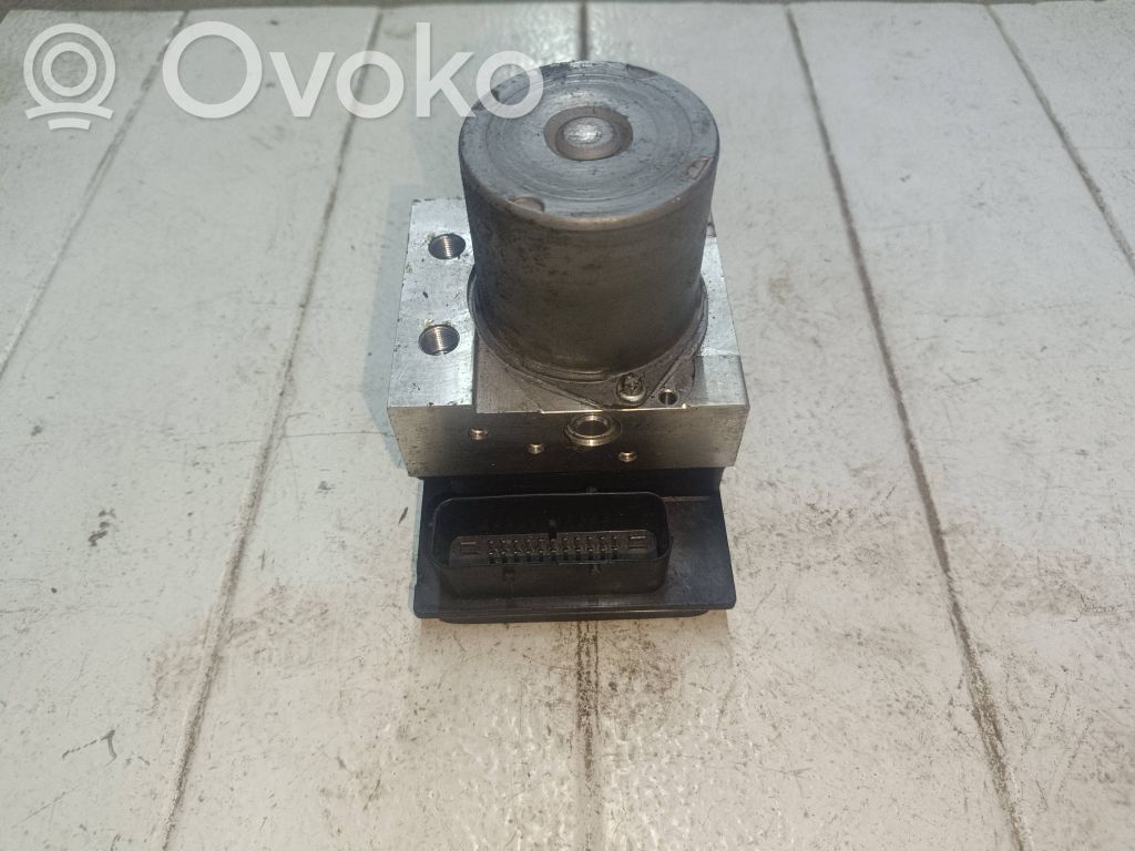 BMW X3 E83 ABS Blokas 