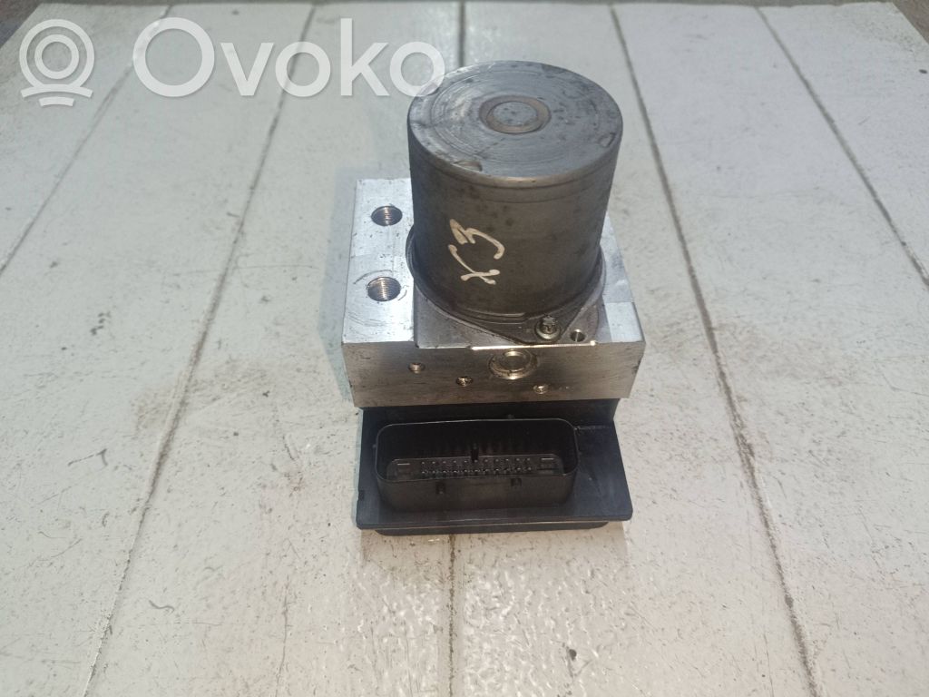 BMW X3 E83 ABS Pump 