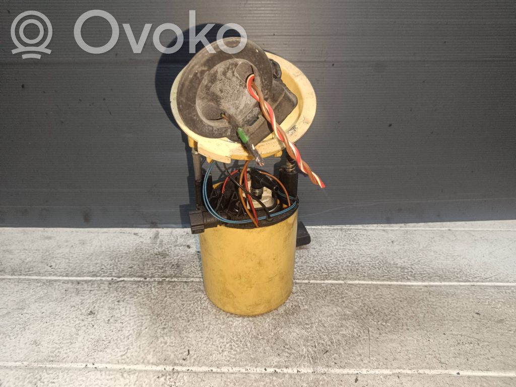 Polttoainesäiliön pumppu   6763886