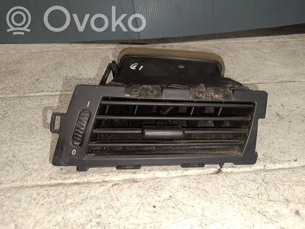 BMW 5 E60 E61 Šoninės oro grotelės 