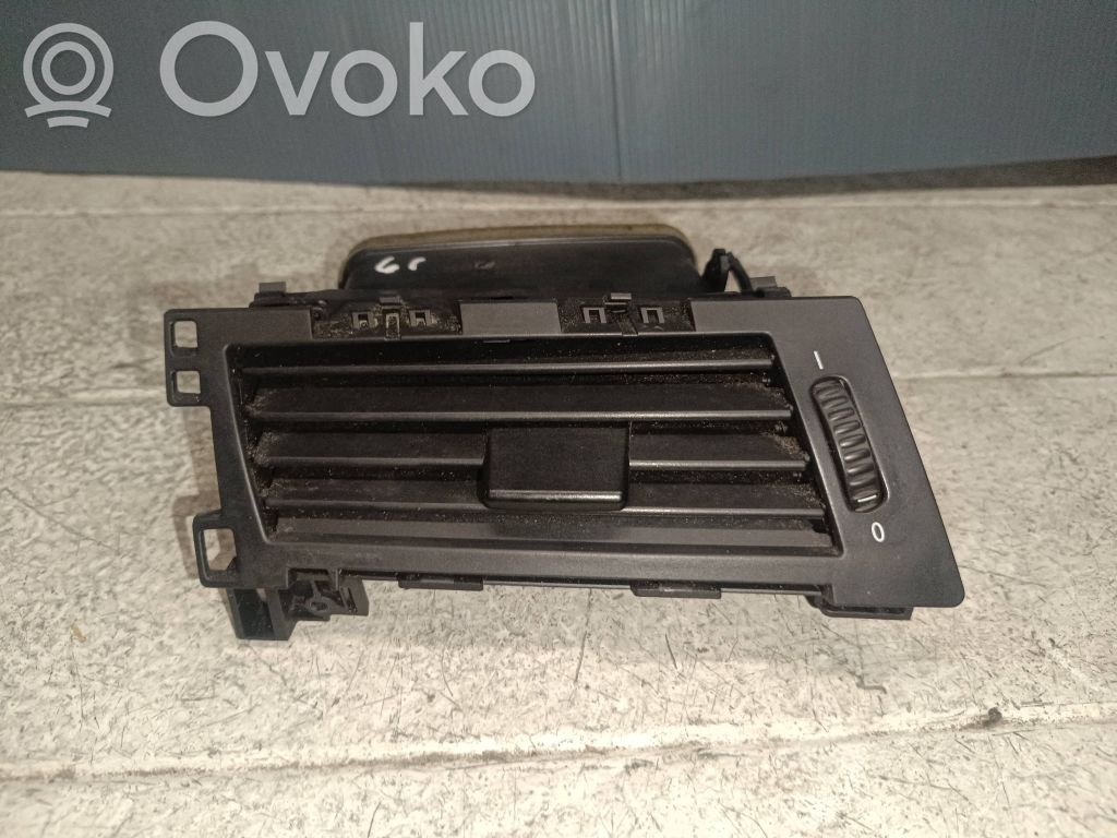 BMW 5 E60 E61 Sānu gaisa režģis 