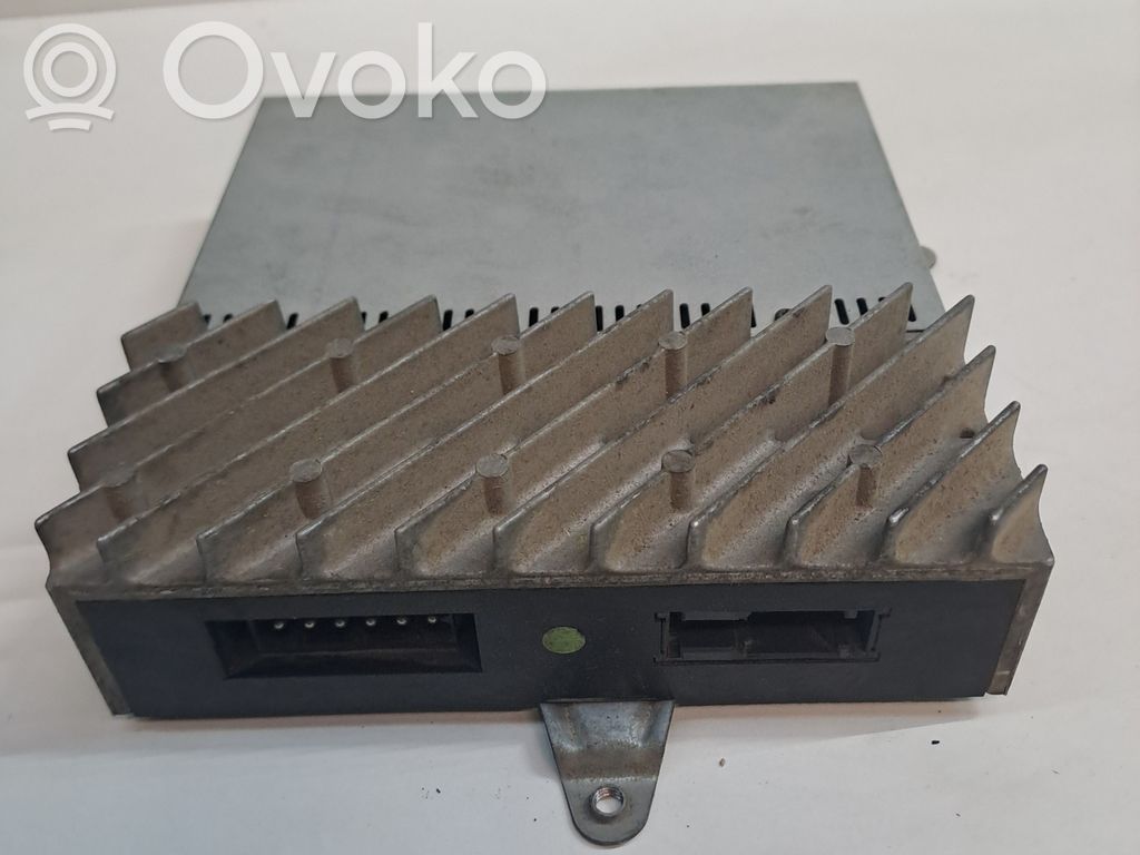 BMW 5 E39 Garso stiprintuvas 