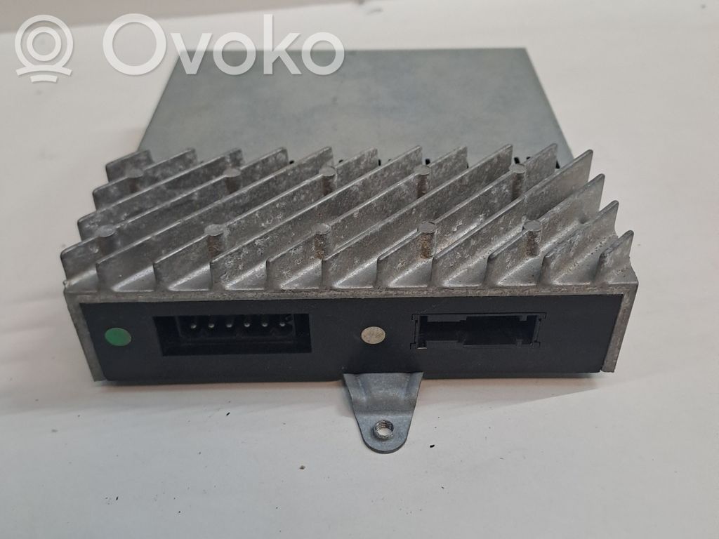 Sound amplifier   8362174