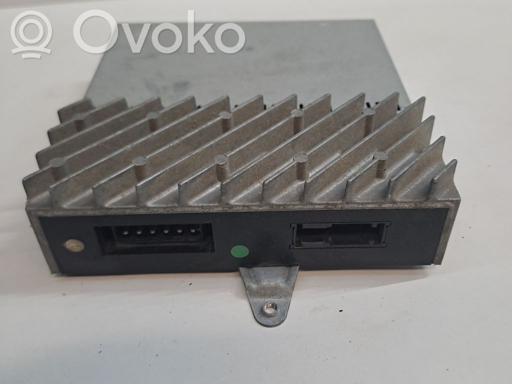 BMW 5 E39 Sound amplifier 