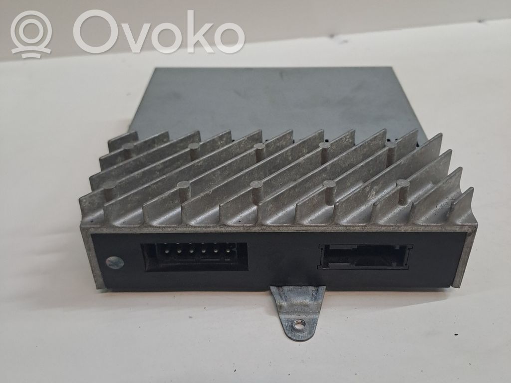 BMW 5 E39 Sound amplifier 