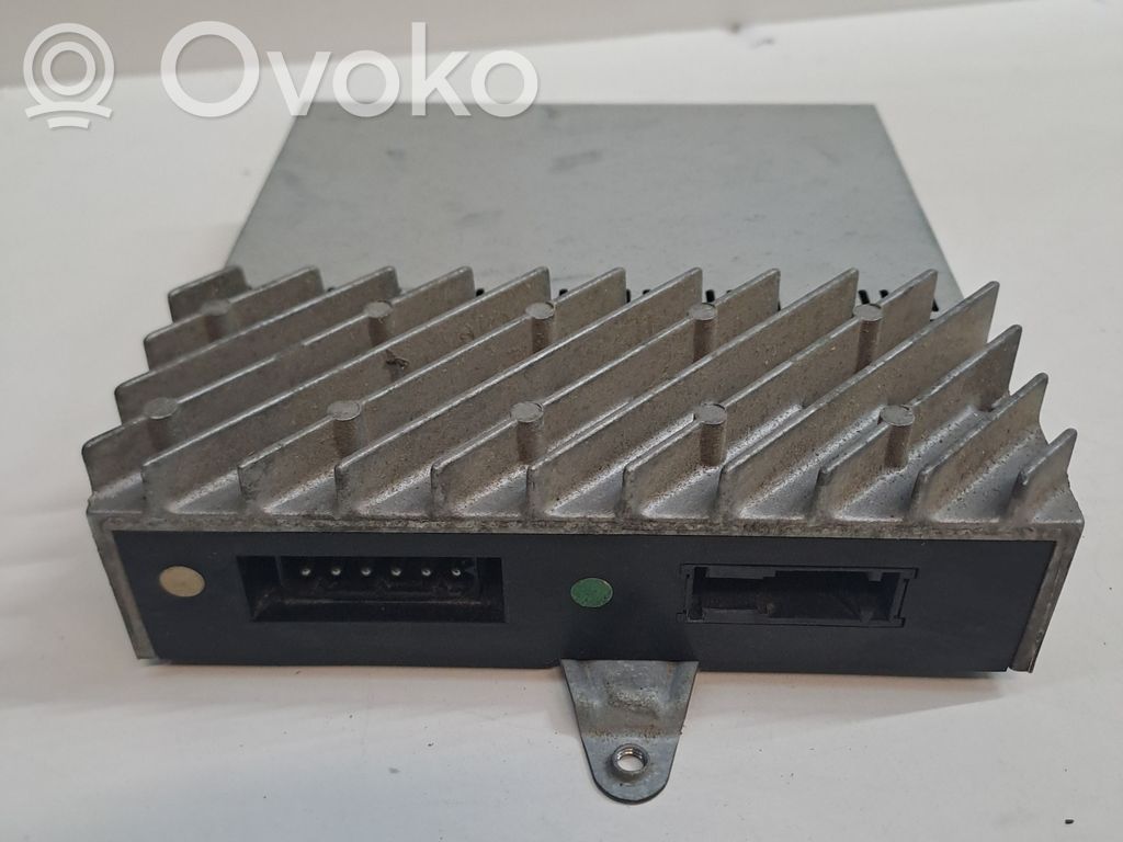 BMW 5 E39 Sound amplifier 