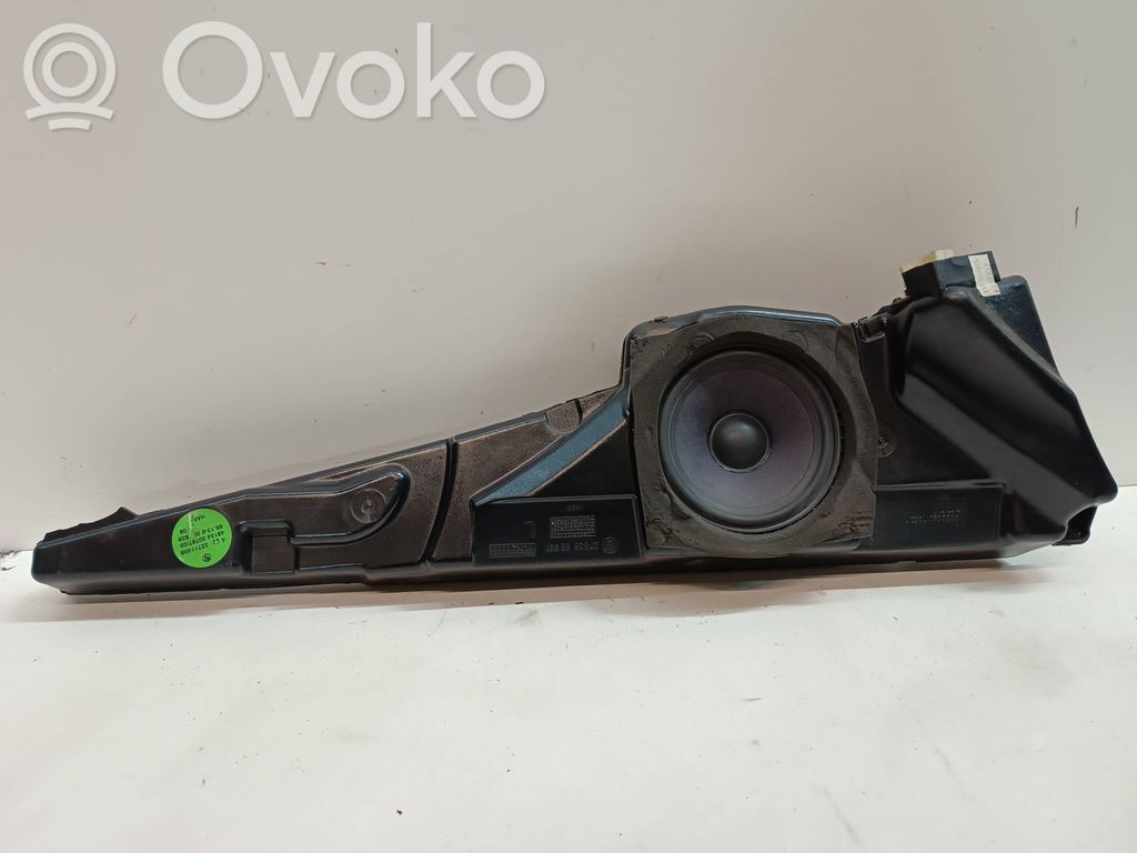BMW 5 E39 Front door speaker 