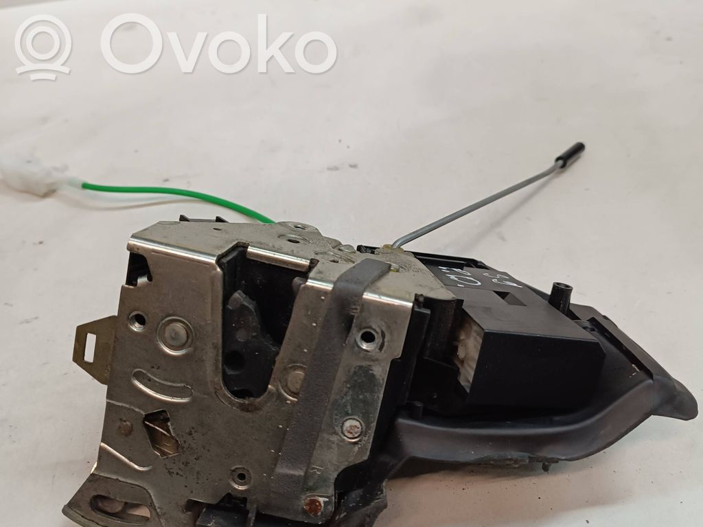 BMW 5 E39 Front door lock 