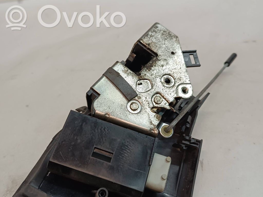 BMW 5 E39 Front door lock 